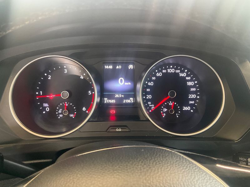 Volkswagen Tiguan 2.0 TDI Comfortline BlueMotion Tech 2016 – снимка 18