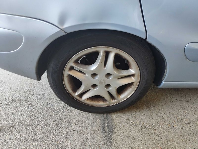 Citroen Xsara 2.0 HDi Exclusive — zdjęcie 15