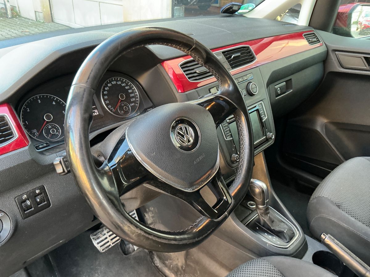 Volkswagen Caddy 2017 — photo 30