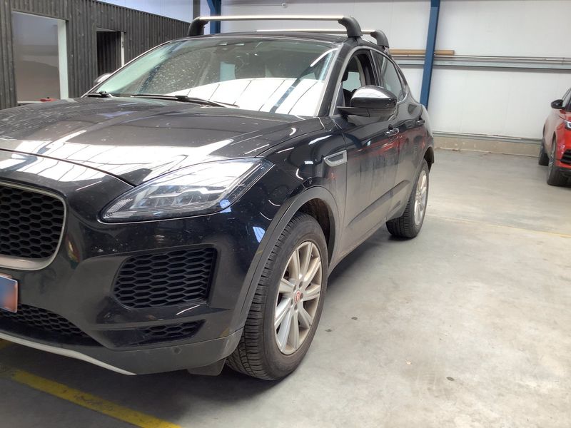 Jaguar E-Pace D150 AWD — zdjęcie 2
