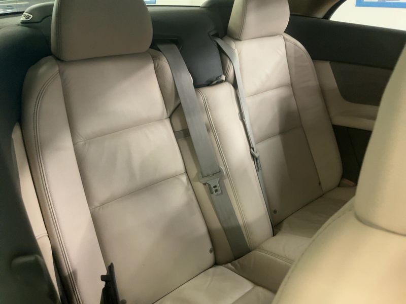 Volvo C70 2.0 D4 Summum — zdjęcie 14