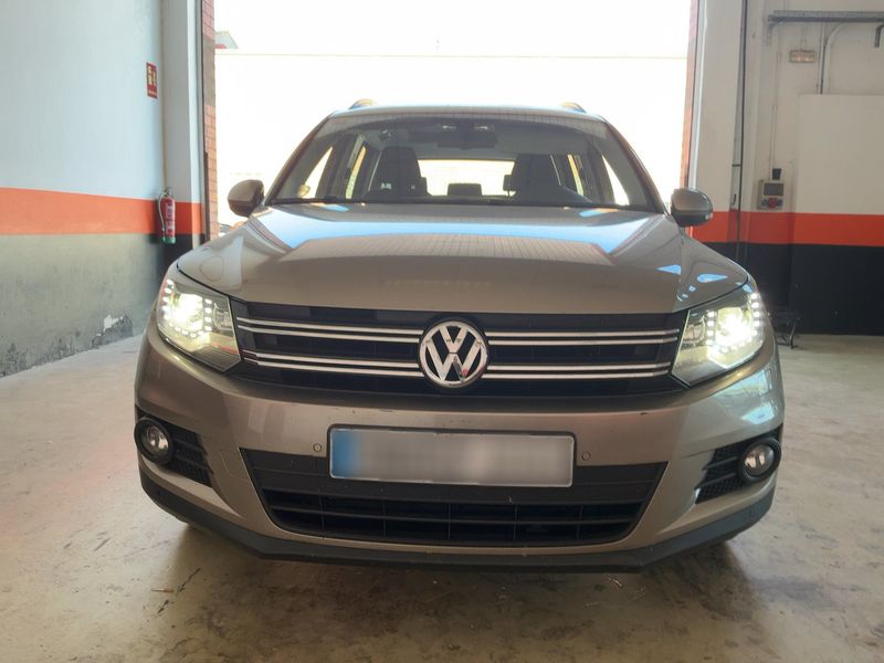 Volkswagen Tiguan 2.0 TDI T1 BlueMotion Tech 2015 – снимка 14