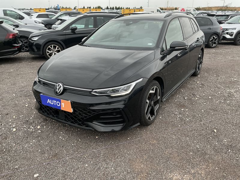 Golf VIII 1.5 TSI R-Line