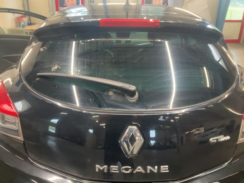 Renault Megane 1.2 GT Line — zdjęcie 10