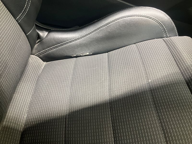 Renault Megane 1.2 GT Line 2012 – снимка 29
