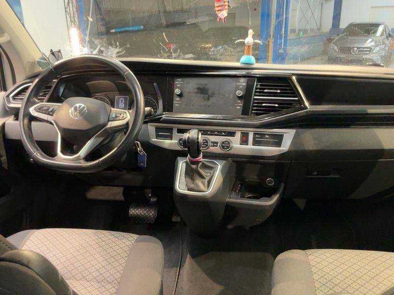 Volkswagen T6 Multivan 2.0 TDI Trendline FWD — zdjęcie 12