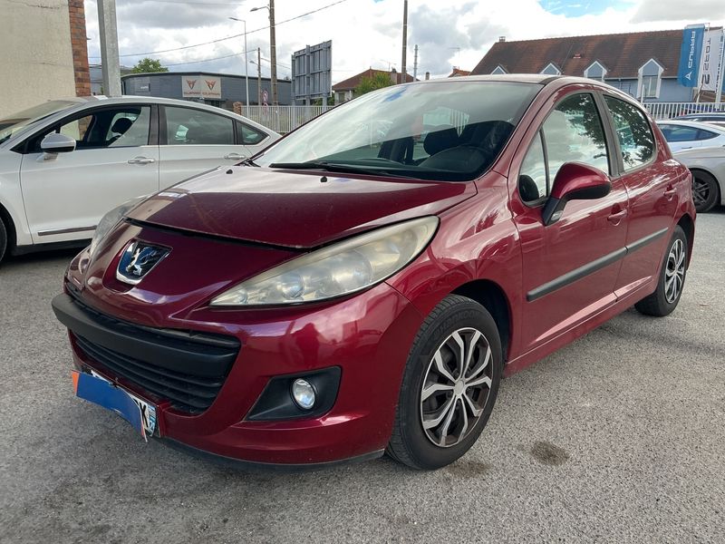 Peugeot 207 1.4 HDi Active — zdjęcie 1