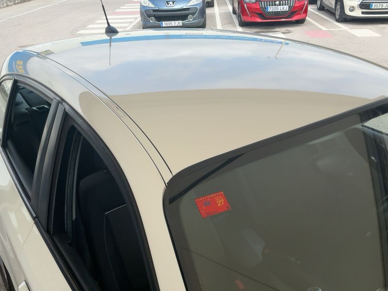 BMW 1er 118d 2010 – снимка 13