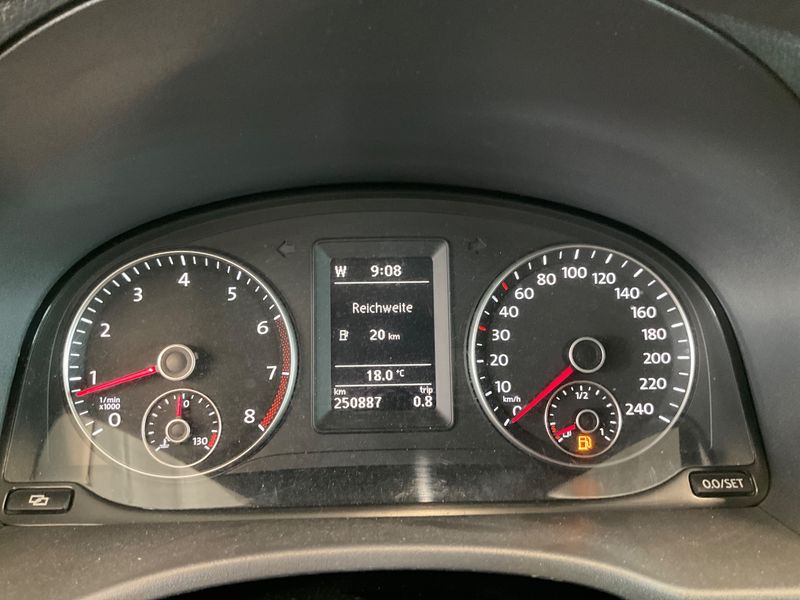 Volkswagen Caddy 1.2 TSI Roncalli Trendline 2012 – снимка 4