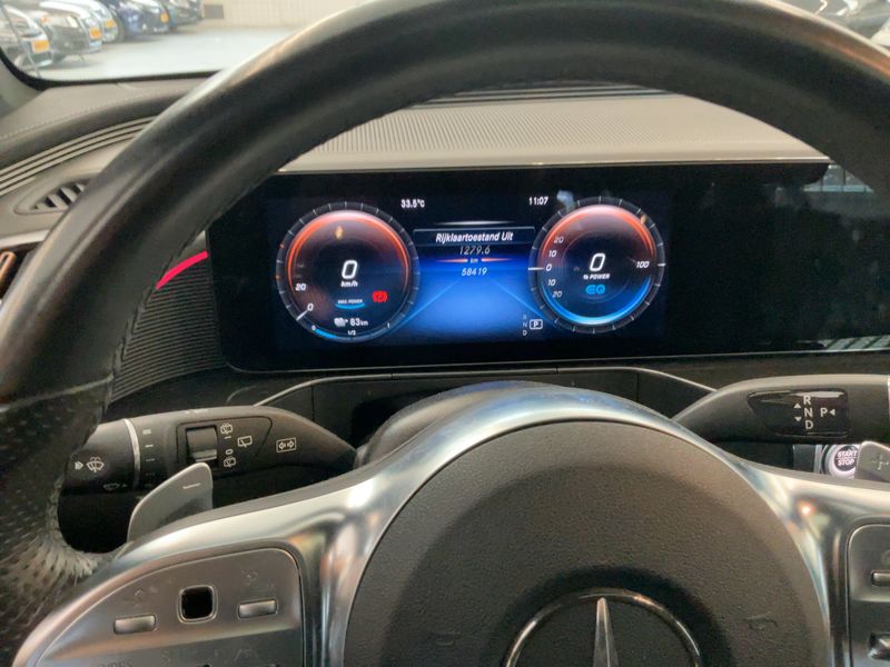 Mercedes-Benz EQC electric drive 300 kW 4Matic AMG Line — zdjęcie 13