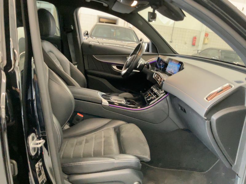 Mercedes-Benz EQC electric drive 300 kW 4Matic AMG Line — zdjęcie 11
