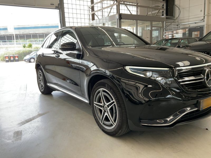 Mercedes-Benz EQC electric drive 300 kW 4Matic AMG Line — zdjęcie 8