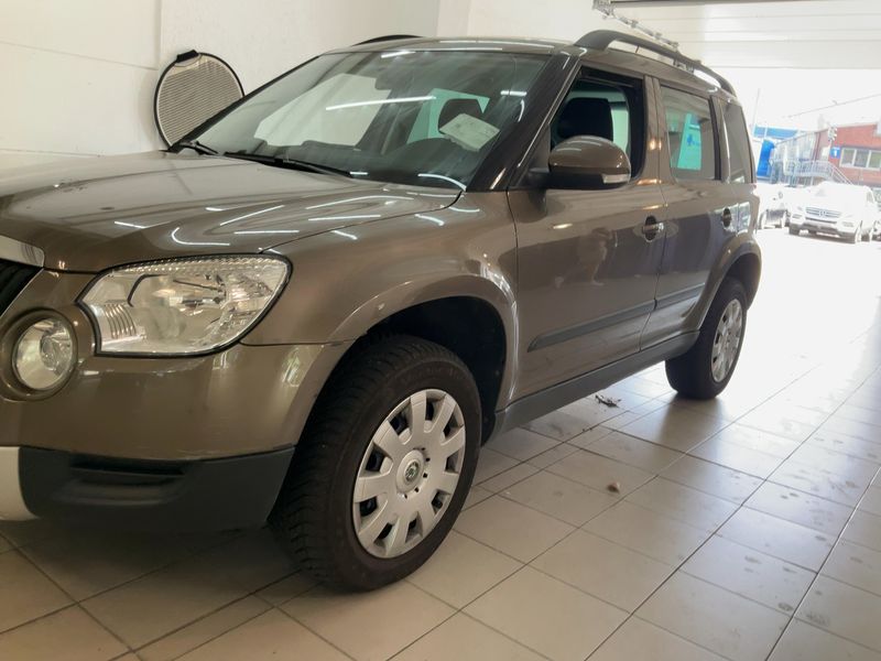 Skoda Yeti 1.2 TSI Active Plus Edition — zdjęcie 2