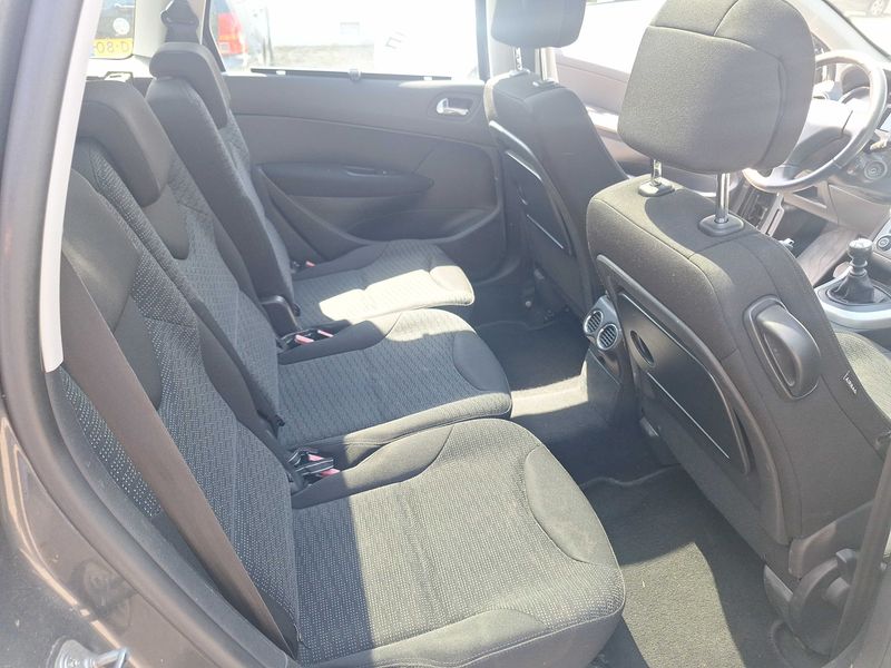 Peugeot 308 1.6 THP Sport Plus — zdjęcie 13