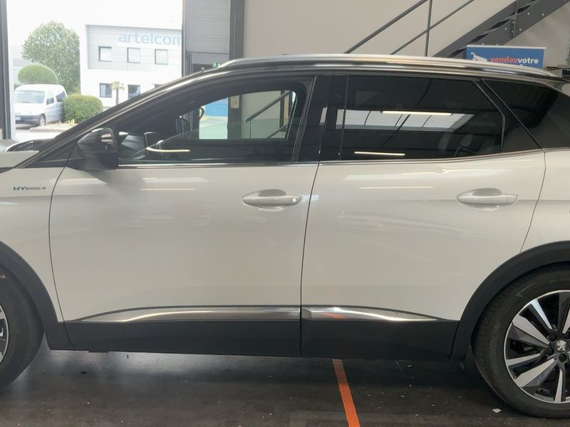 Peugeot 3008 1.6 Hybrid 4 300 GT — zdjęcie 4