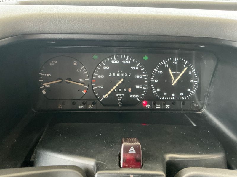 Volkswagen T4 Multivan 2.4 Diesel — zdjęcie 13