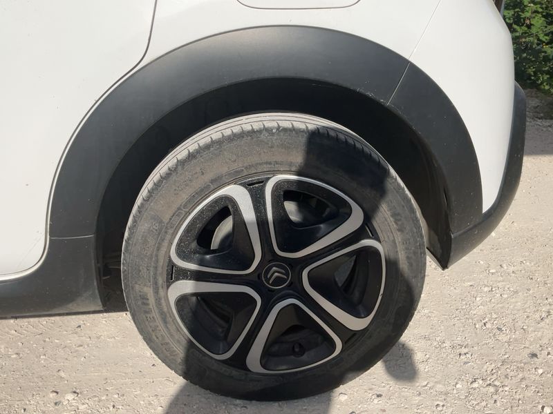 Citroen C3 1.6 Blue-HDi Société Feel Nav 2018 – снимка 5