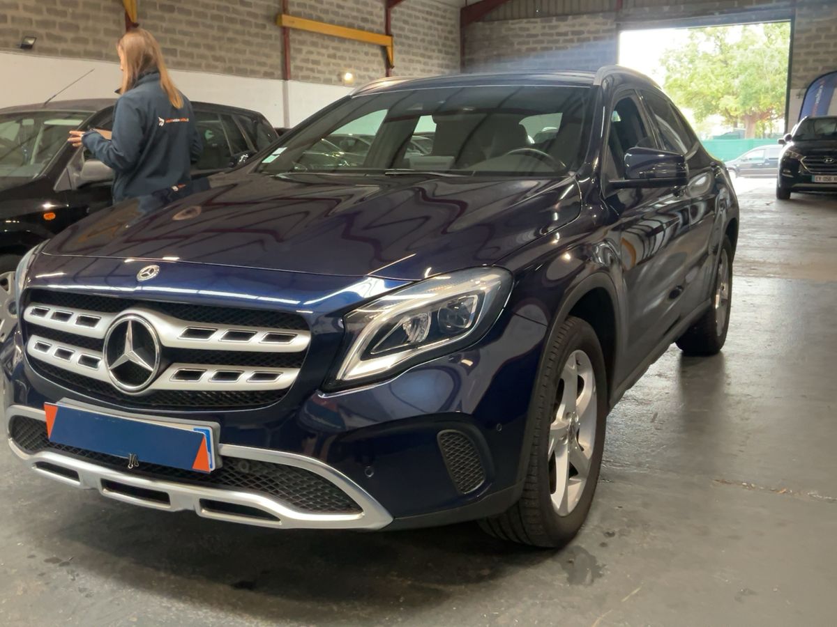 Mercedes-Benz GLA-Klasse 2018 — photo 1