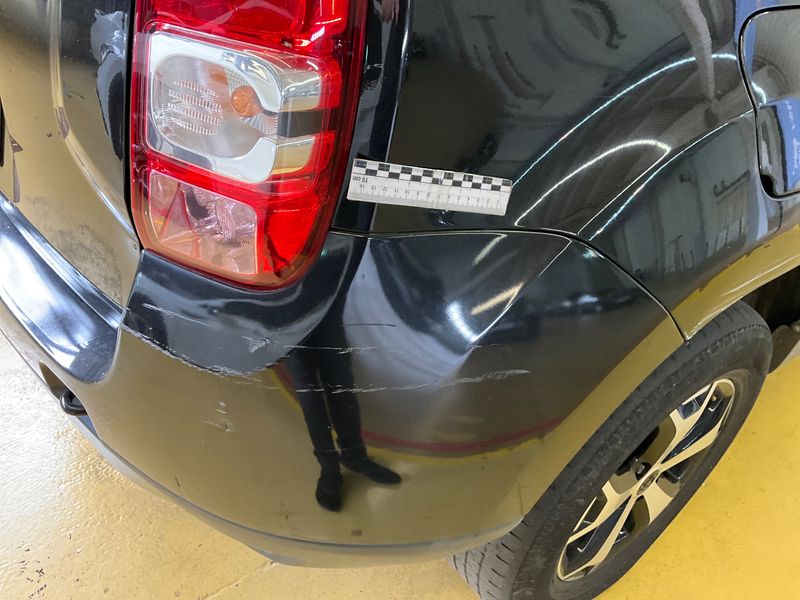 Dacia Duster 1.5 dCi Lauréate Plus 4x2 2013 – снимка 39