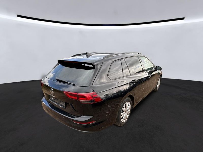 Volkswagen Golf VIII 2.0 TDI Life — zdjęcie 15