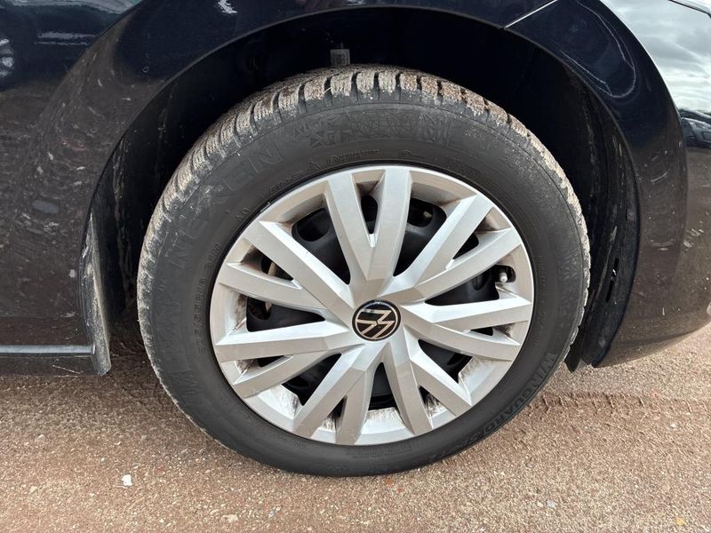 Volkswagen Golf VIII 2.0 TDI Life — zdjęcie 25