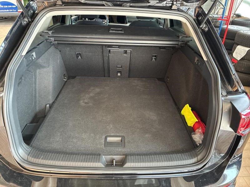 Volkswagen Golf VIII 2.0 TDI Life — zdjęcie 19