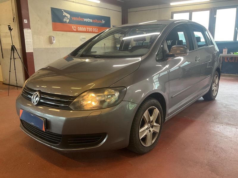 Volkswagen Golf VI Plus 1.6 TDI Comfortline 2010 – снимка 1