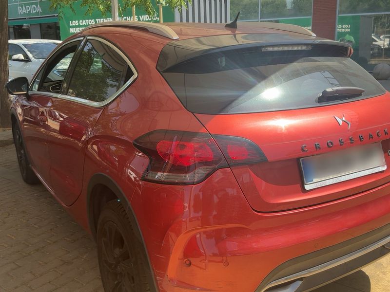 DS Automobiles DS4 Crossback 1.6 Blue-HDi Style — zdjęcie 3