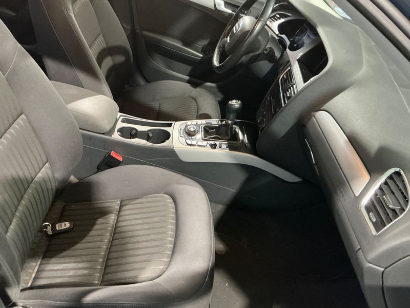 Audi A4 2.0 TDI Ambiente — zdjęcie 3