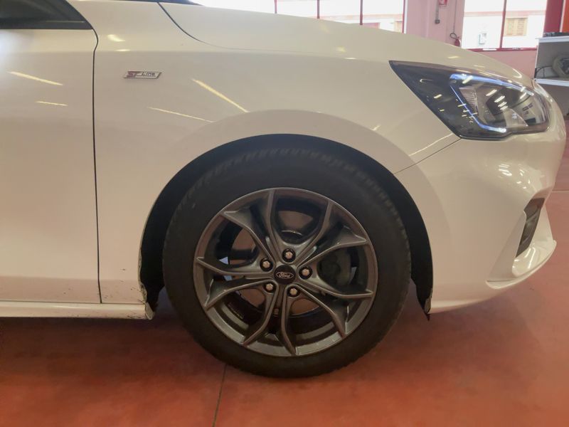 Ford Focus 1.0 EcoBoost ST-Line 2020 – снимка 11