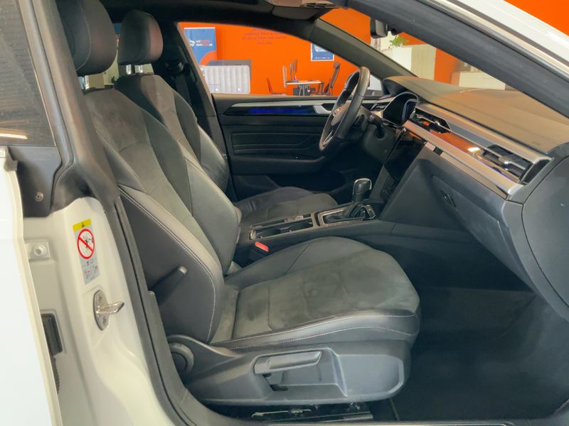 Volkswagen Arteon 2.0 TDI R-Line — zdjęcie 11