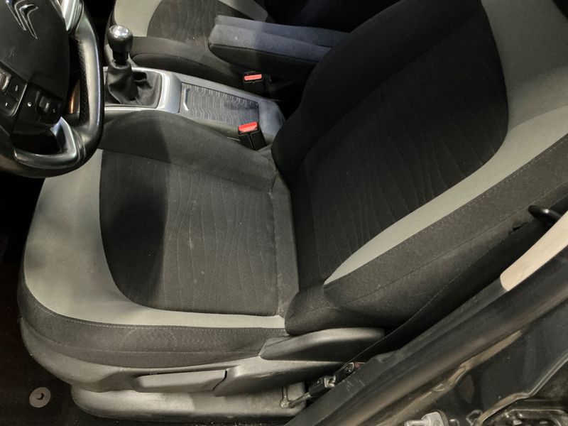 Citroen C4 Grand Picasso 1.2 e-THP Intensive 2016 – снимка 28