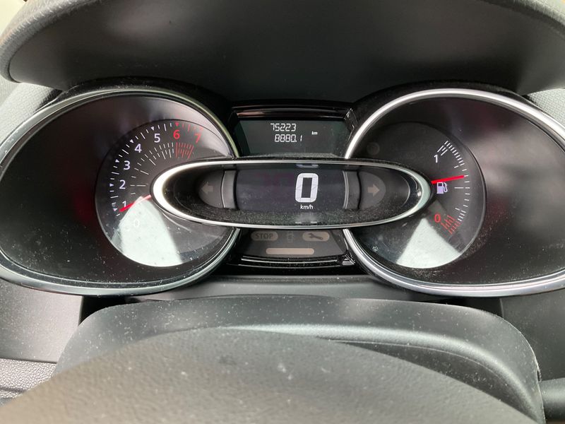 Renault Clio 0.9 TCe Limited 2019 – снимка 18