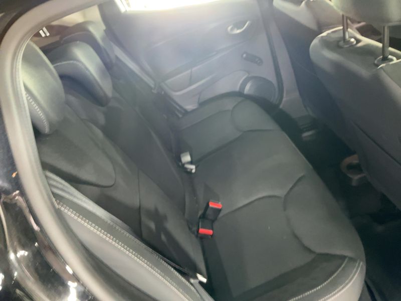 Renault Clio 0.9 TCe Limited 2019 – снимка 19