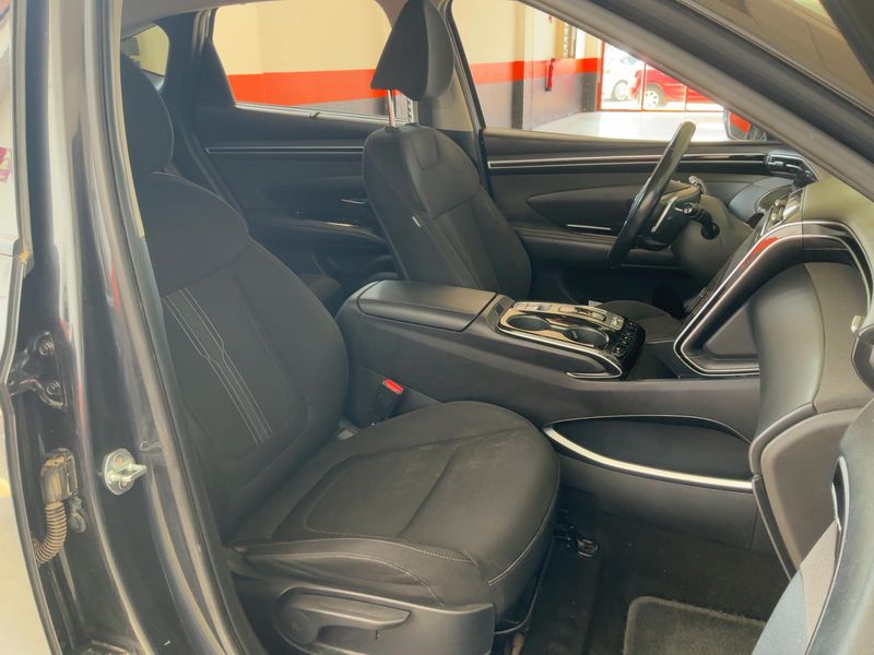 Hyundai Tucson 1.6 CRDi Mild-Hybrid Tecno 2WD — zdjęcie 11