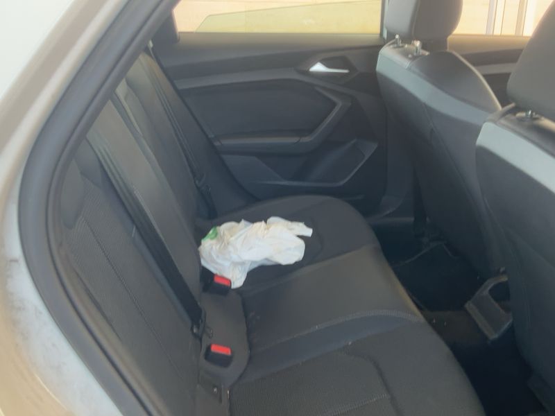Audi A1 Sportback 25 TFSI Adrenalin — zdjęcie 14
