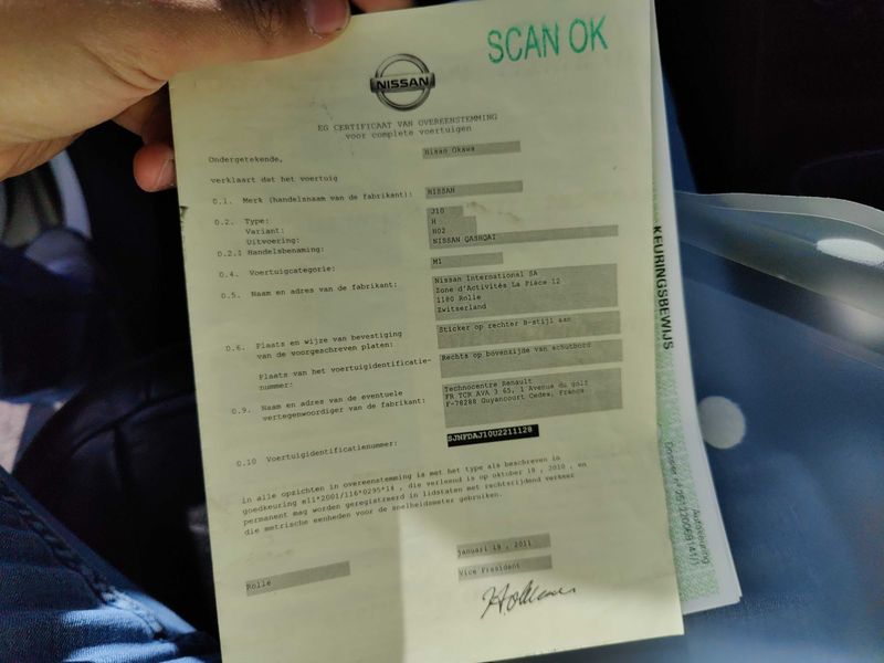 Nissan Qashqai 2.0 dCi Acenta — zdjęcie 16