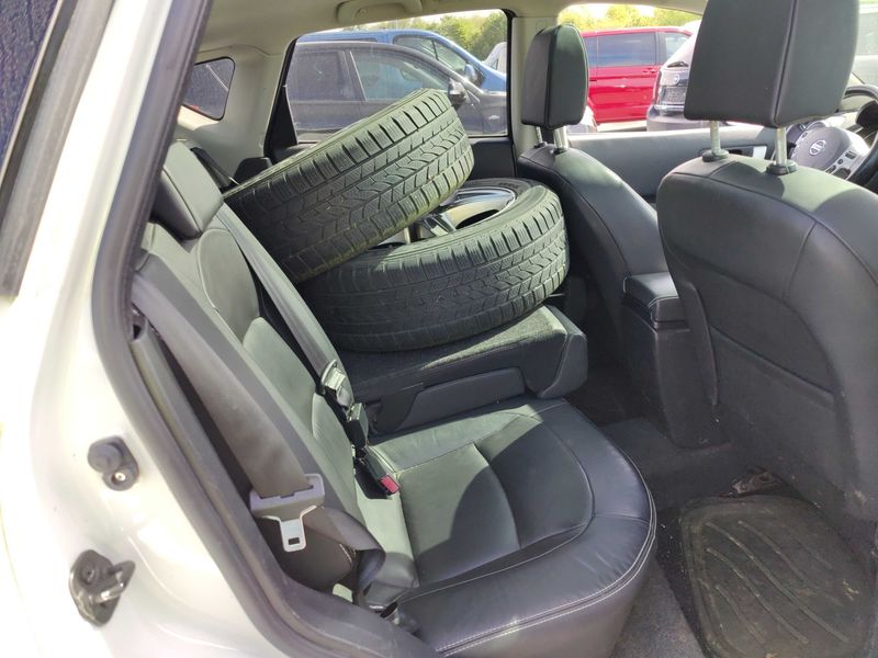 Nissan Qashqai 2.0 dCi Acenta — zdjęcie 12