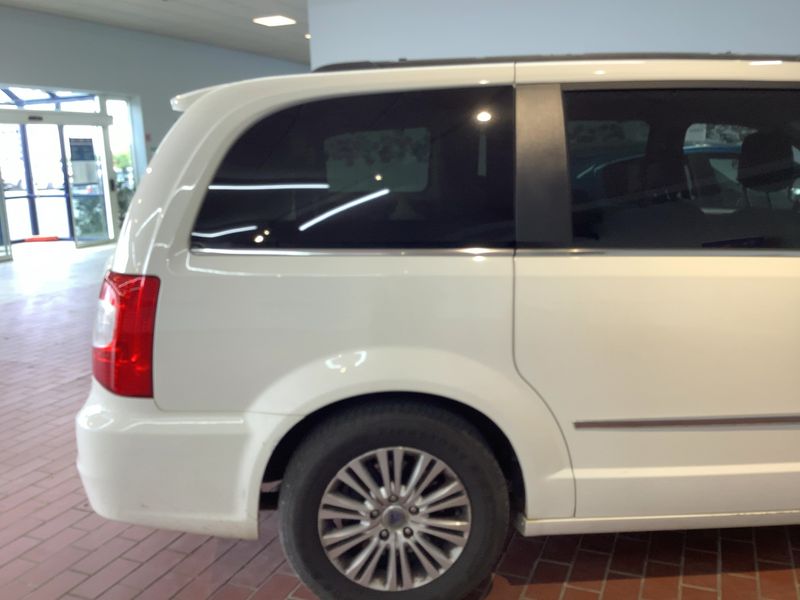 Lancia Voyager 2.8 JTDM Gold — zdjęcie 6