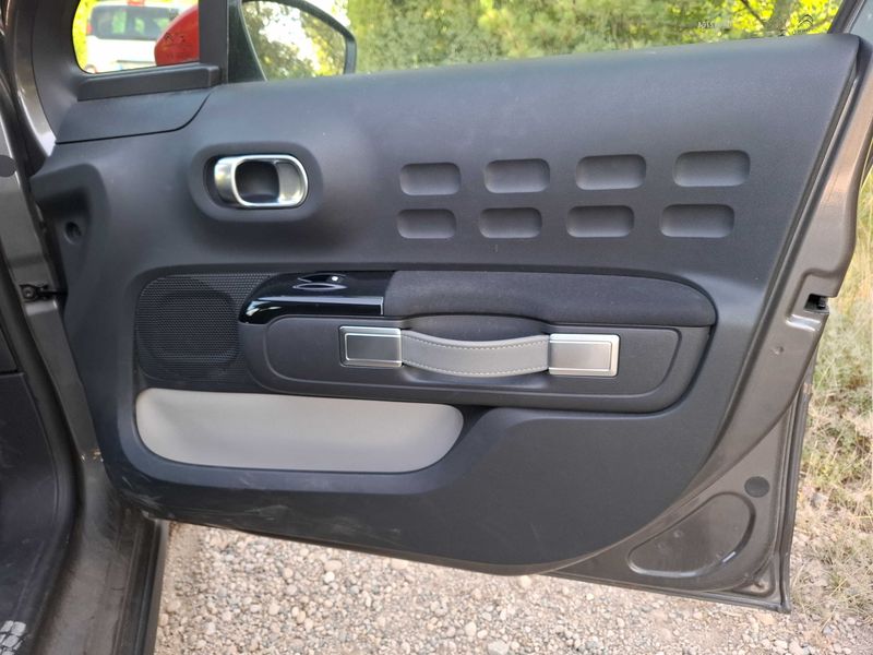 Citroen C3 1.2 PureTech Graphic 2019 – снимка 34