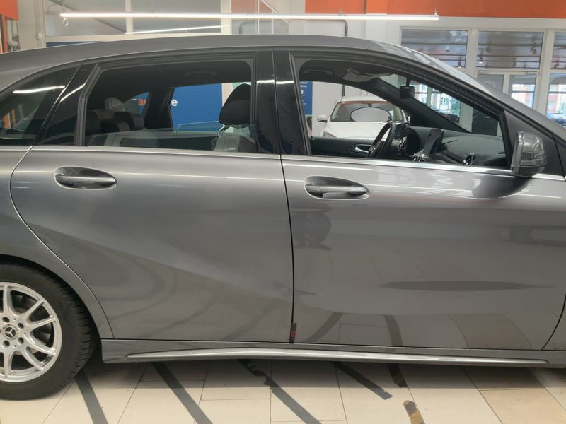 Mercedes-Benz B-Klasse B 200 Urban Style Edition — zdjęcie 7