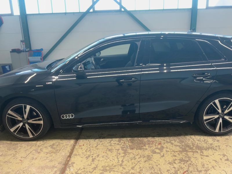 Audi A3 Sportback 35 TDI S line — zdjęcie 4