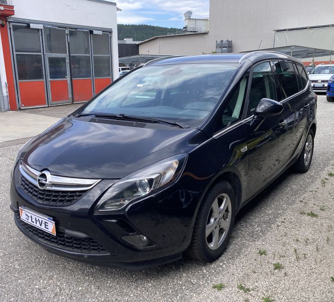Opel Zafira Tourer 2.0 CDTI Cosmo — zdjęcie 2