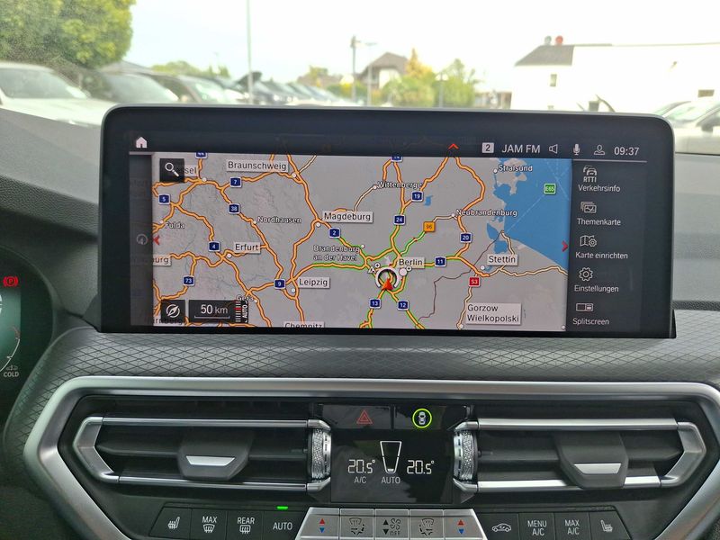 BMW X4 xDrive 20i Mild-Hybrid M Sport — zdjęcie 13