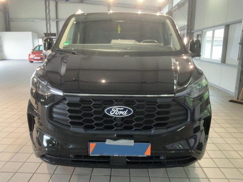 Ford Tourneo Custom 2.0 TDCi EcoBlue 320 L1 Titanium X AWD — zdjęcie 9