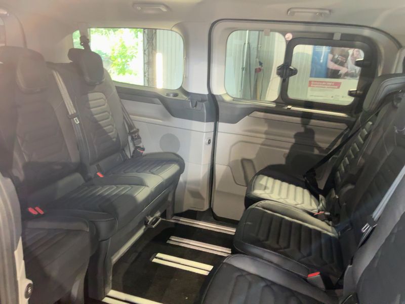 Ford Tourneo Custom 2.0 TDCi EcoBlue 320 L1 Titanium X AWD — zdjęcie 14
