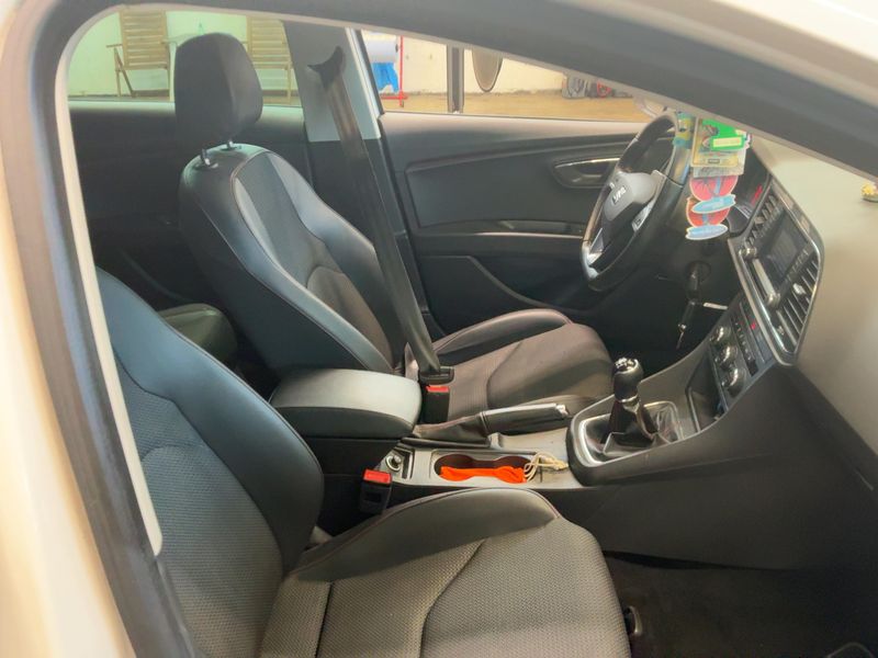 Seat Leon 2.0 TDI FR 2016 – снимка 17