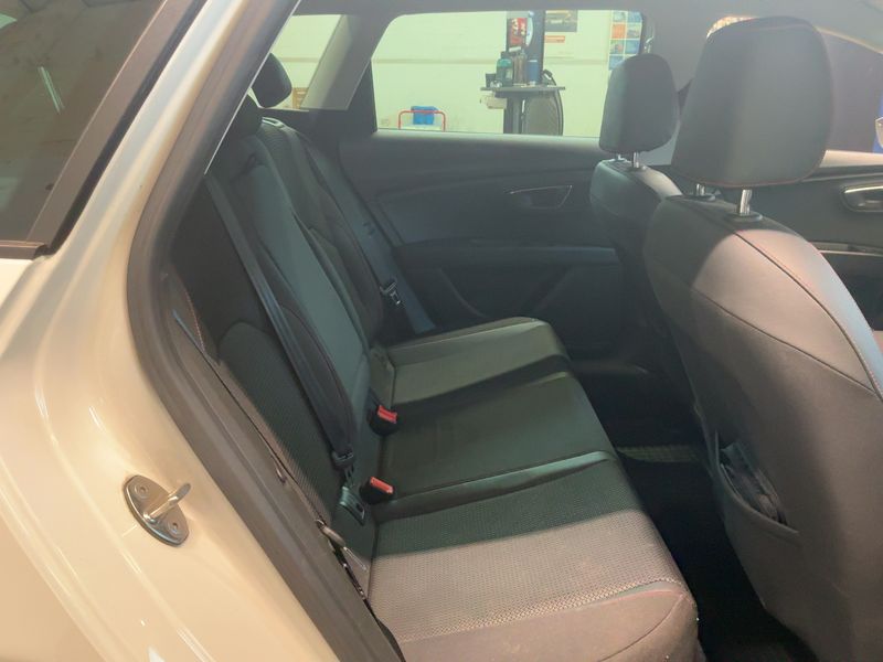 Seat Leon 2.0 TDI FR 2016 – снимка 20
