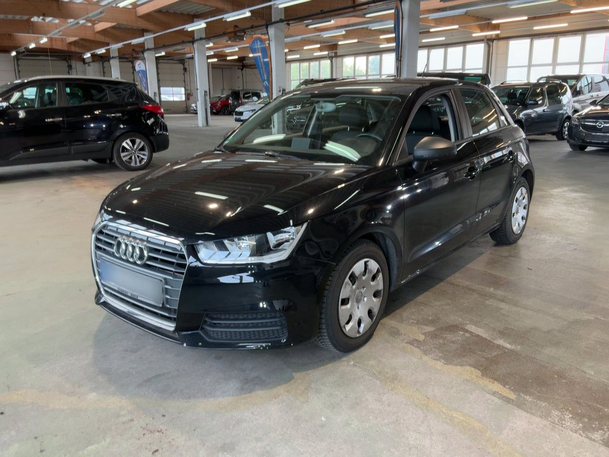 Audi A1 2017 — photo 1