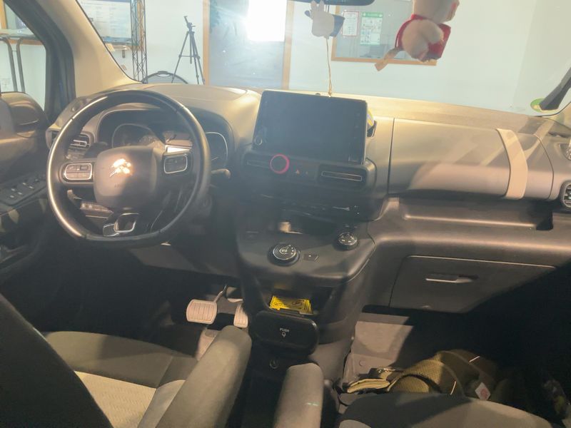 Citroen Berlingo 1.2 PureTech Shine XL — zdjęcie 12
